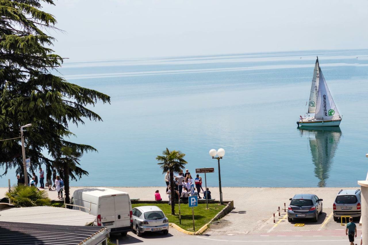 Ana'S Apartments Ohrid Luaran gambar